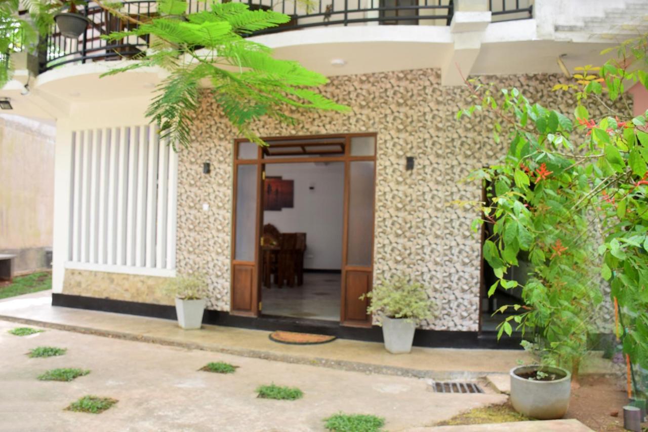 Neo Grand Villa Galle Extérieur photo
